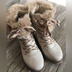 Catherine Malandrino winter boots size 8.5